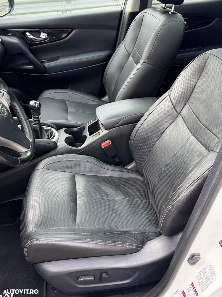 Nissan Qashqai 1.6 DCI 4 x 4 DPF Start/Stop tekna - 9