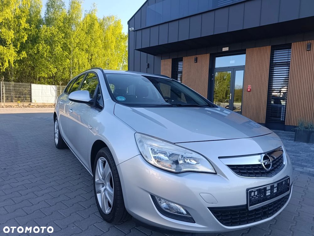 Opel Astra 1.6 Fun - 19