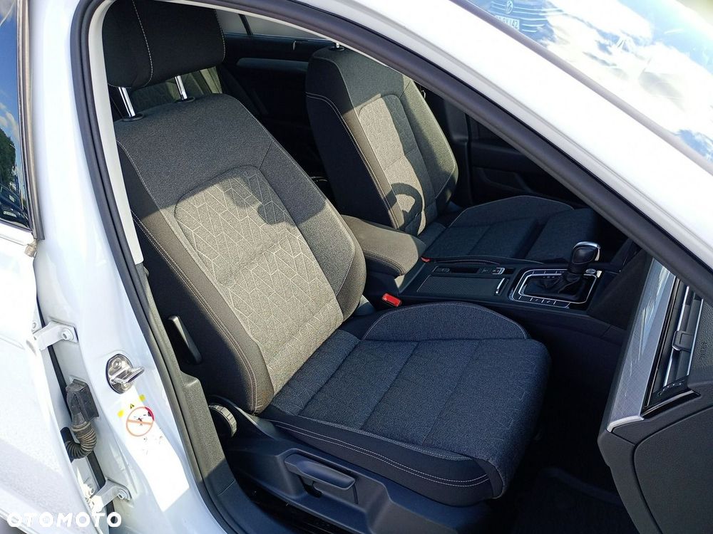 Volkswagen Passat Variant 2.0 TDI EVO Business DSG - 28