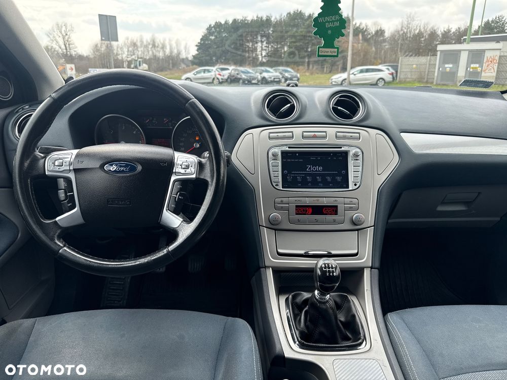 Ford Mondeo 1.8 TDCi Titanium - 25