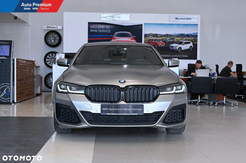 BMW Seria 5 520d xDrive - 3