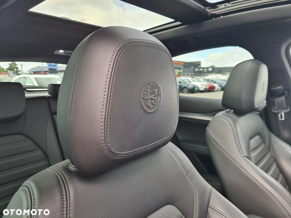 Alfa Romeo Stelvio 2.0 Turbo Veloce Q4 - 27