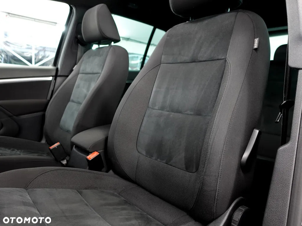 Volkswagen Tiguan 2.0 TDI Perfectline R-Style - 14