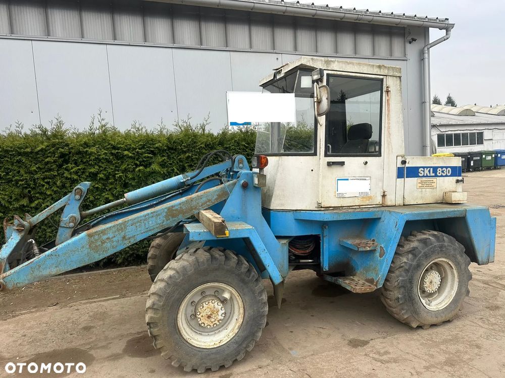 Inny Schaeff SKL 830 - 4