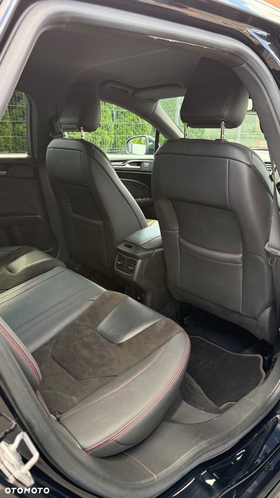 Ford Mondeo 2.0 EcoBlue ST-Line - 13
