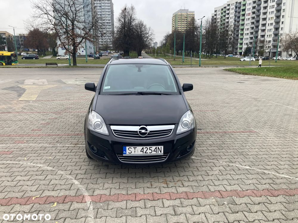 Opel Zafira 1.8 Easytronic Cosmo - 2