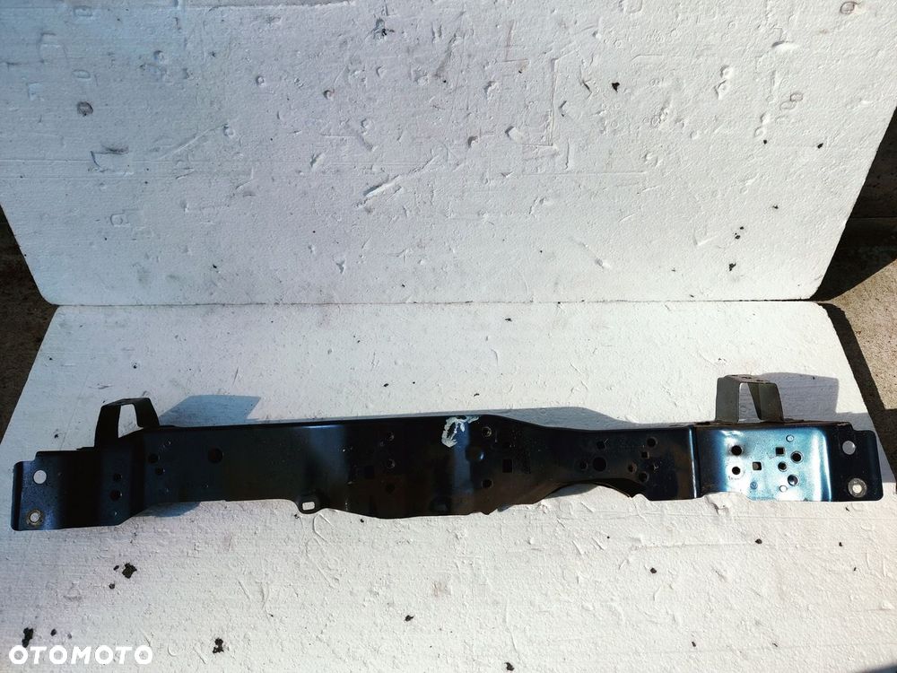 Pas przedni górny wzmocnienie górne Honda Hr-v 2