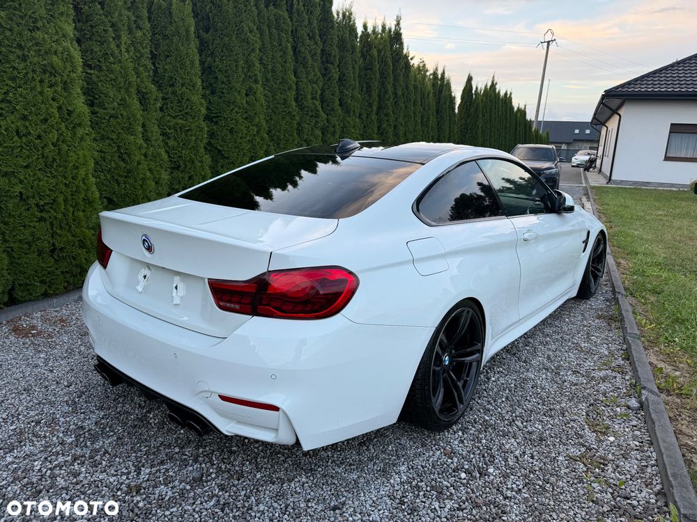 BMW M4 DKG - 4