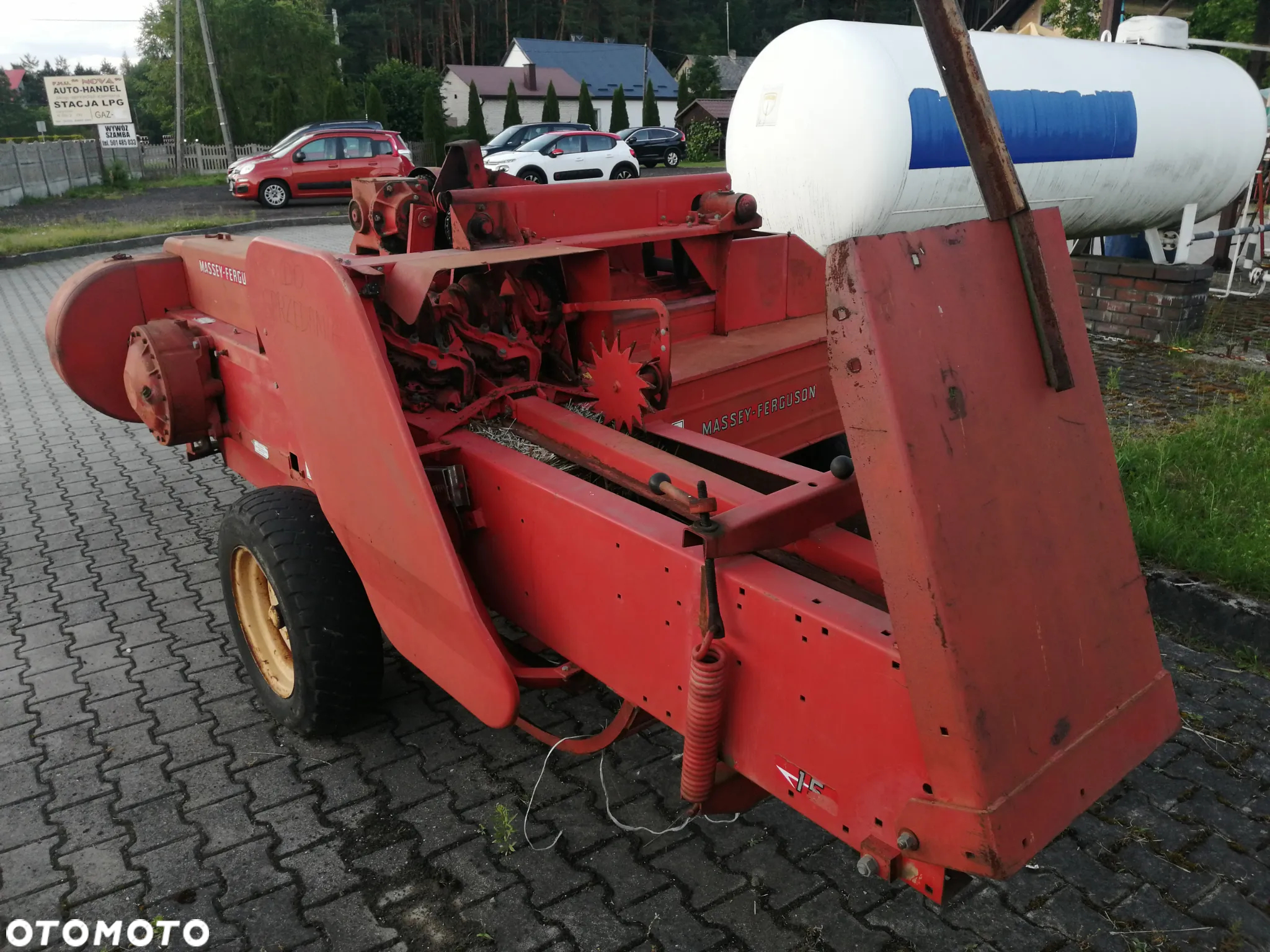 Massey Ferguson - 7