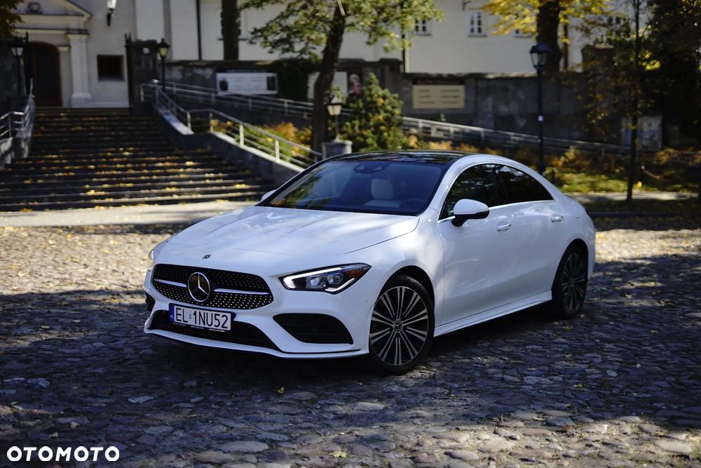 Mercedes-Benz CLA 250 4Matic 7G-DCT AMG Line - 1