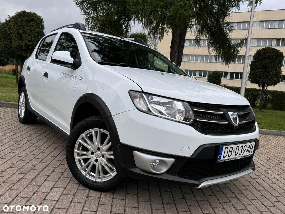 Dacia Sandero 0.9 TCe SL Celebration S&S EU6 - 8