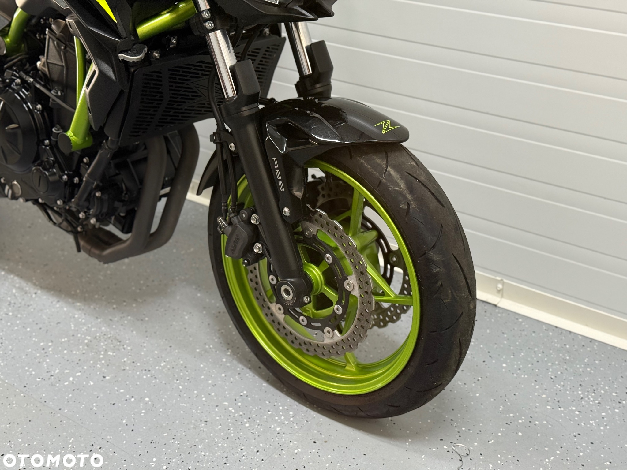 Kawasaki Z - 5