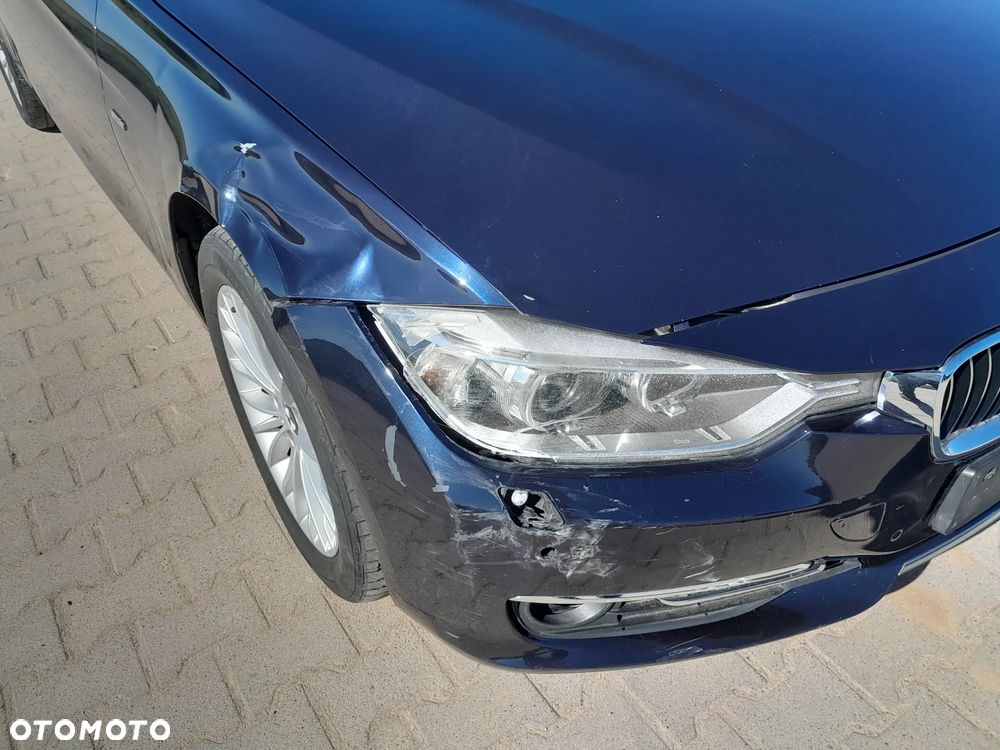 BMW Seria 3 320d Luxury Line - 9