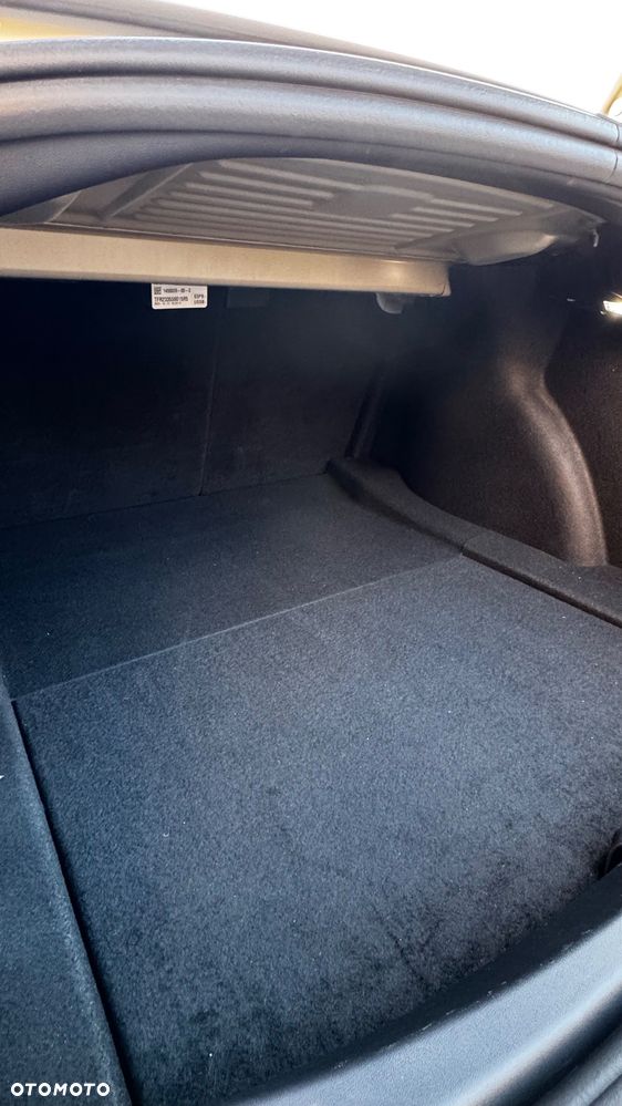 Tesla Model 3 - 15