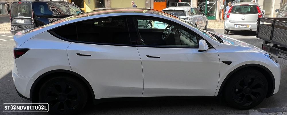 Tesla Model Y Tração Traseira - 24