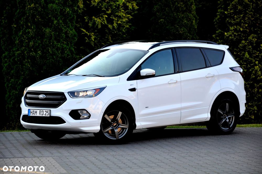 Ford Kuga 1.5 EcoBoost 4WD Titanium Plus - 3
