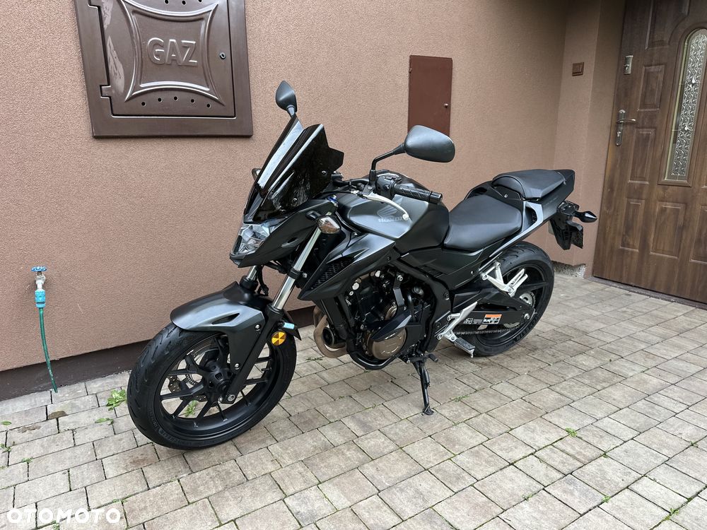 Honda CB - 8