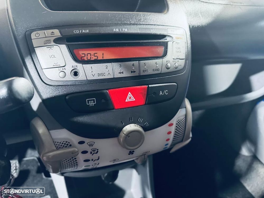 Citroën C1 1.0 Attraction - 24