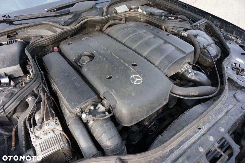 SILNIK E-KLASA W211 2.7 CDI 177KM OM647961 A6470105000 MERCEDES 2002-2006 - 2