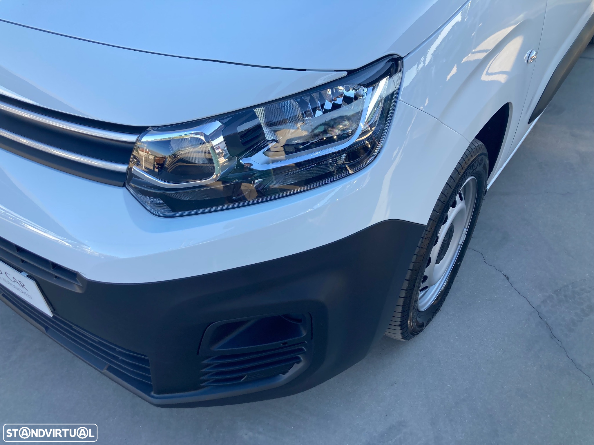 Citroën Berlingo longa L2H1 1.5 BlueHdi 102 Cv Van 3 Lug - 19