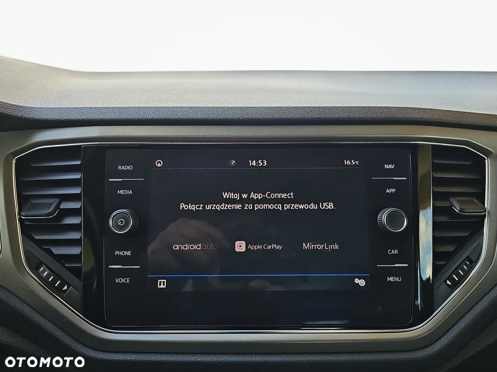Volkswagen T-Roc 1.5 TSI ACT Advance DSG - 25