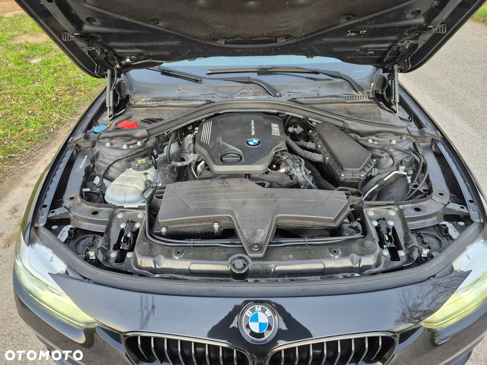 BMW Seria 3 316d - 33