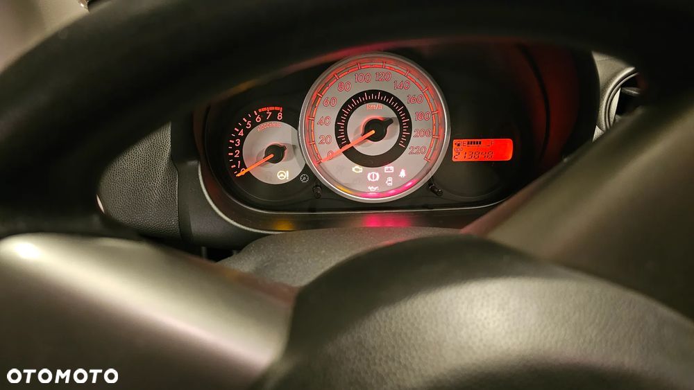 Mazda 2 1.3 Impression - 10