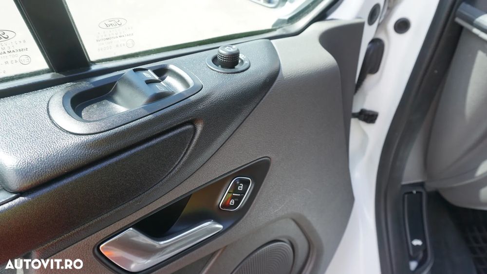 Ford Transit Custom - 15
