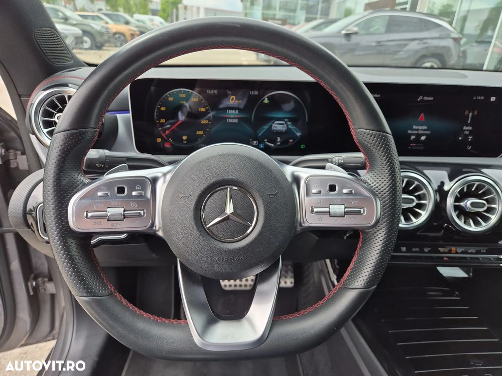 Mercedes-Benz CLA 200 7G-DCT AMG Line - 12