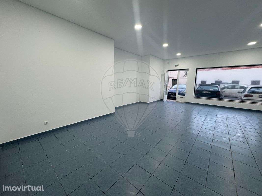 Loja  para arrendamento - Grande imagem: 5/13