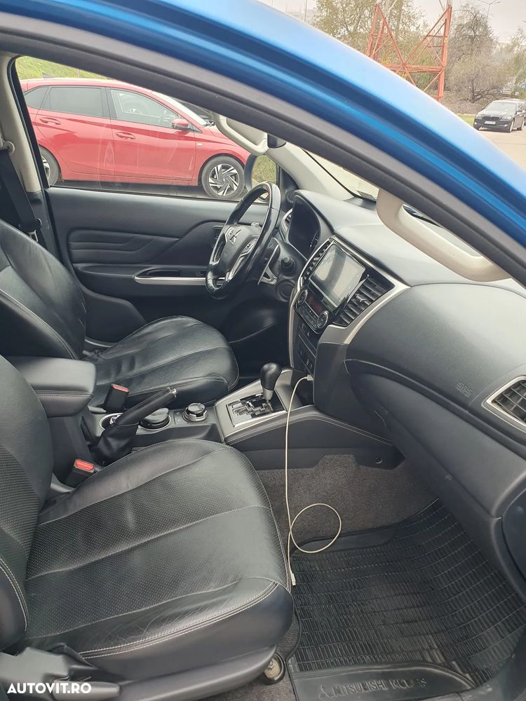 Mitsubishi L200 Double Cab 2.2 DI-D A/T Instyle - 8