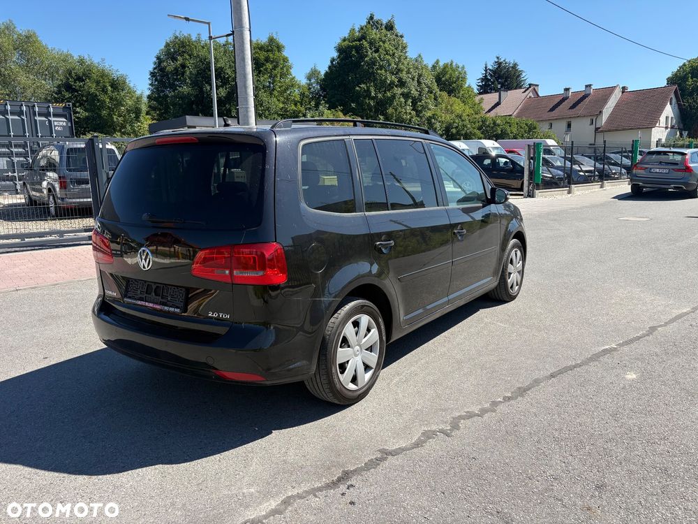 Volkswagen Touran 2.0 TDI DPF Comfortline - 11