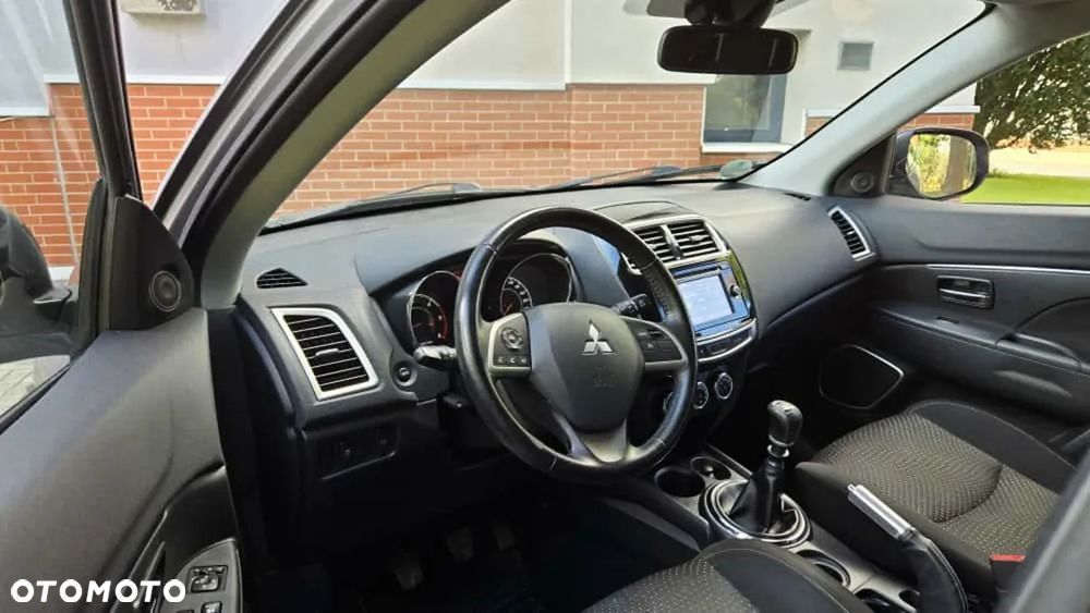 Mitsubishi ASX 1.8 DI-D 2WD Diamant Edition - 19