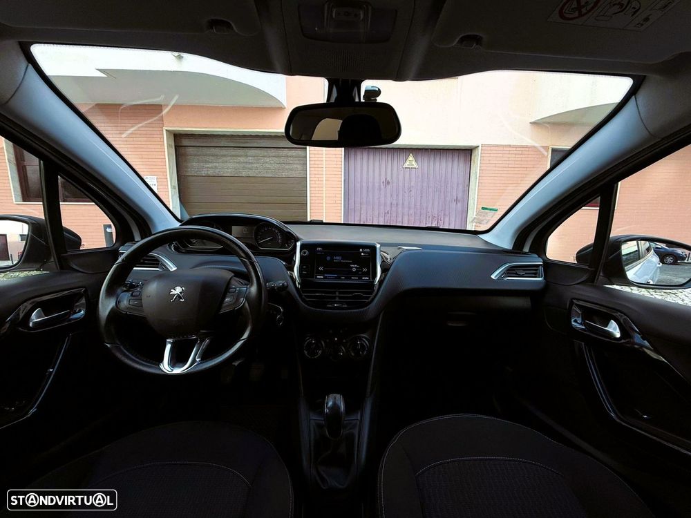 Peugeot 208 1.6 BlueHDi Style - 18