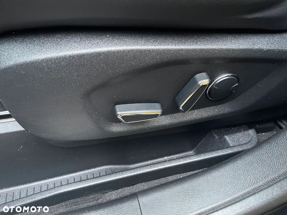 Ford S-Max 1.5 Eco Boost Start-Stopp ST-Line - 29