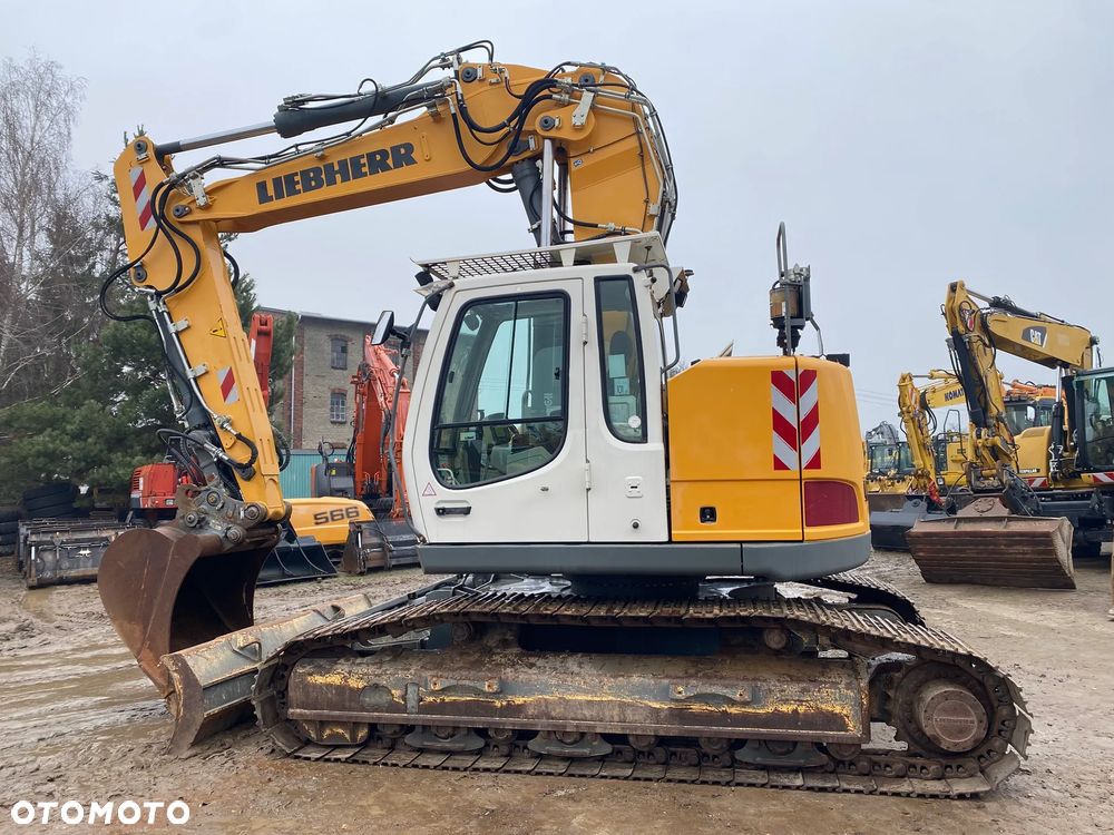 Liebherr R924 COMPACT, 2014 ROK, PŁUG, RAMIĘ 3X ŁAMANE, Z NIEMIEC - 27