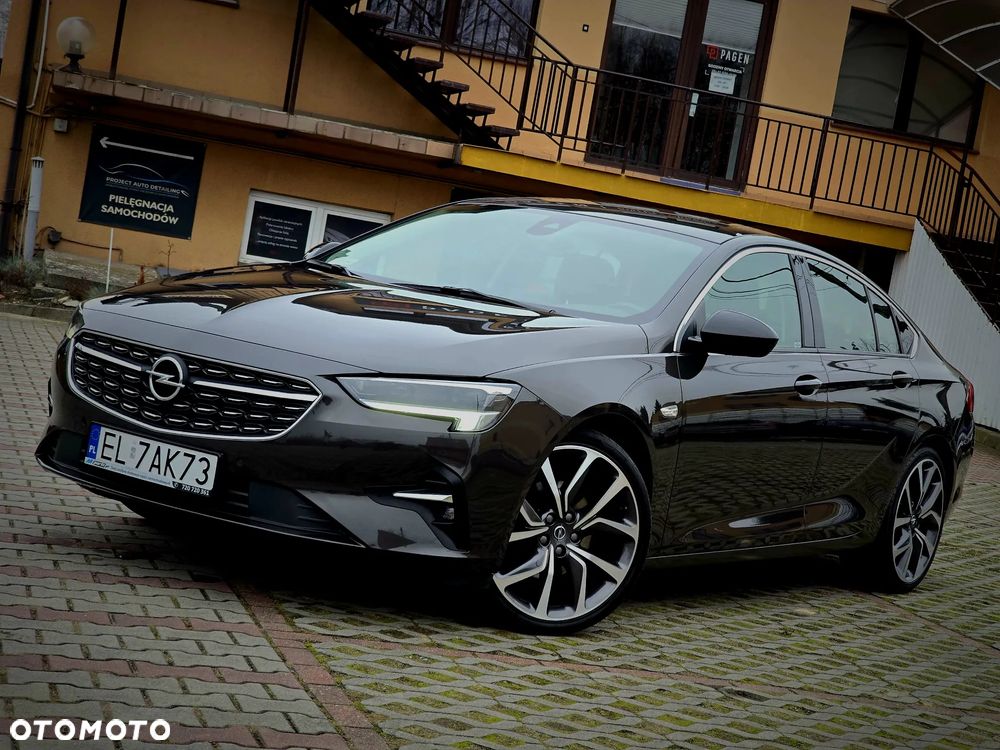 Opel Insignia 2.0 T Business Elegance S&S - 3