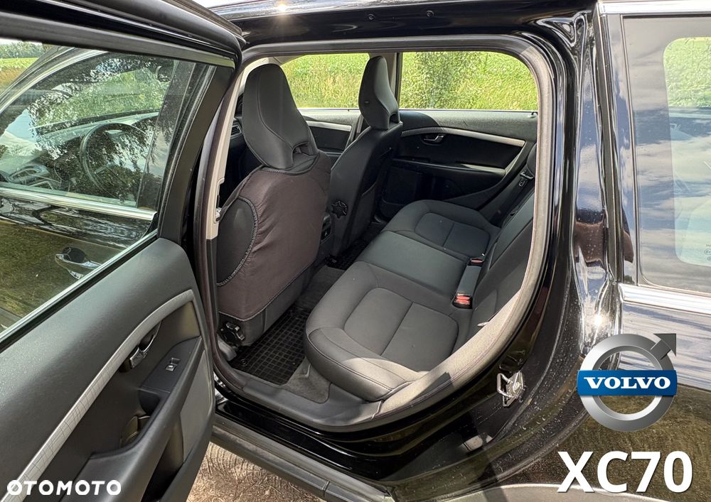Volvo XC 70 D4 AWD Dynamic Momentum EU6 - 11