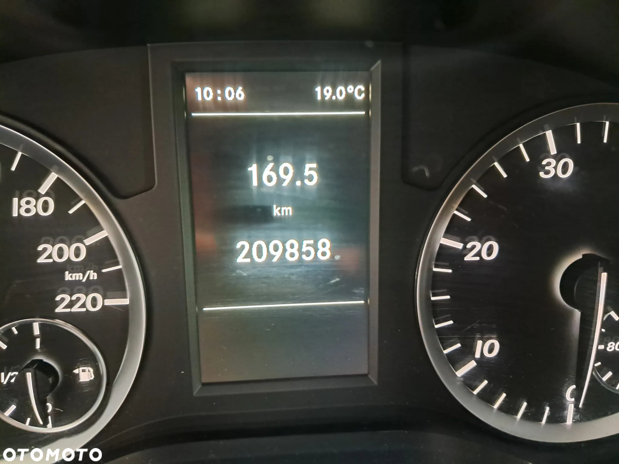 Mercedes-Benz Vito-V klasa - 10