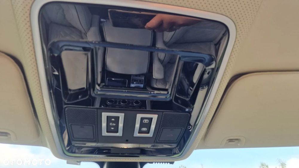 Land Rover Range Rover - 22