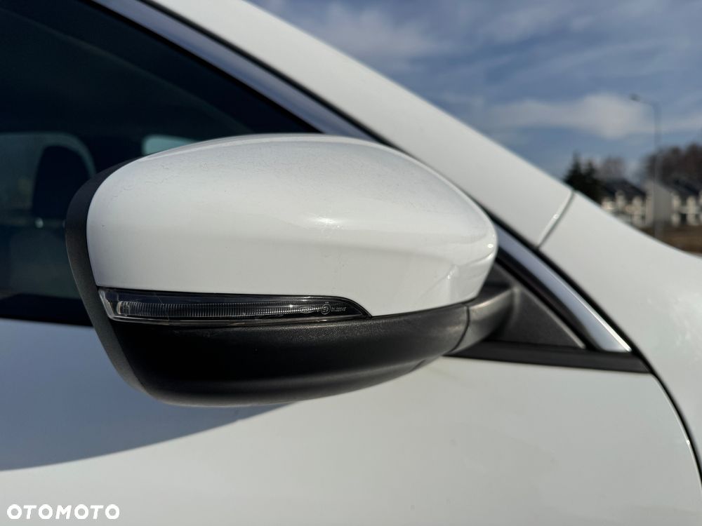 Ford Kuga 2.5 FHEV FWD Titanium - 17