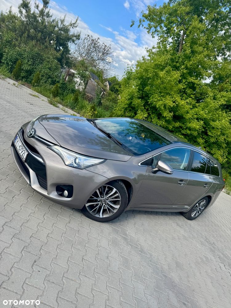 Toyota Avensis 2.0 D-4D Prestige - 13