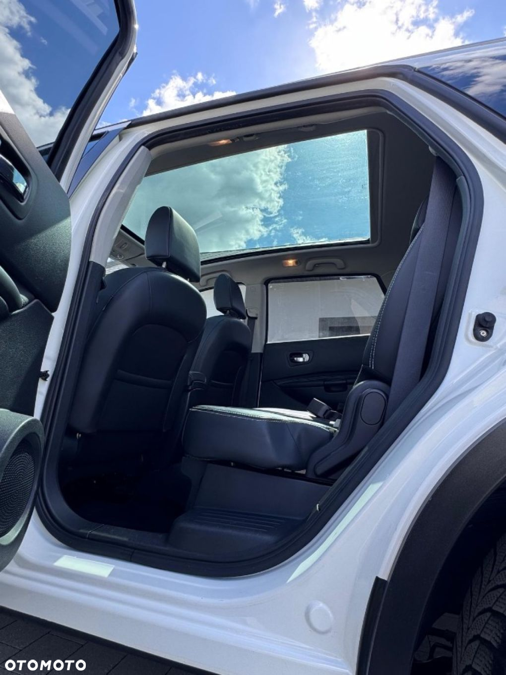 Nissan Qashqai+2 - 19