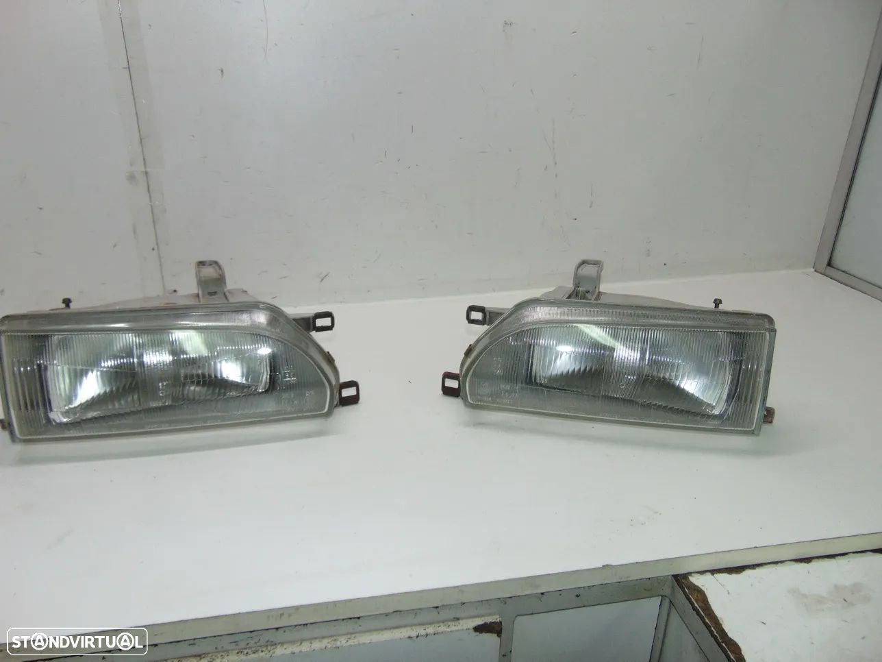 Toyota corolla faróis - 1