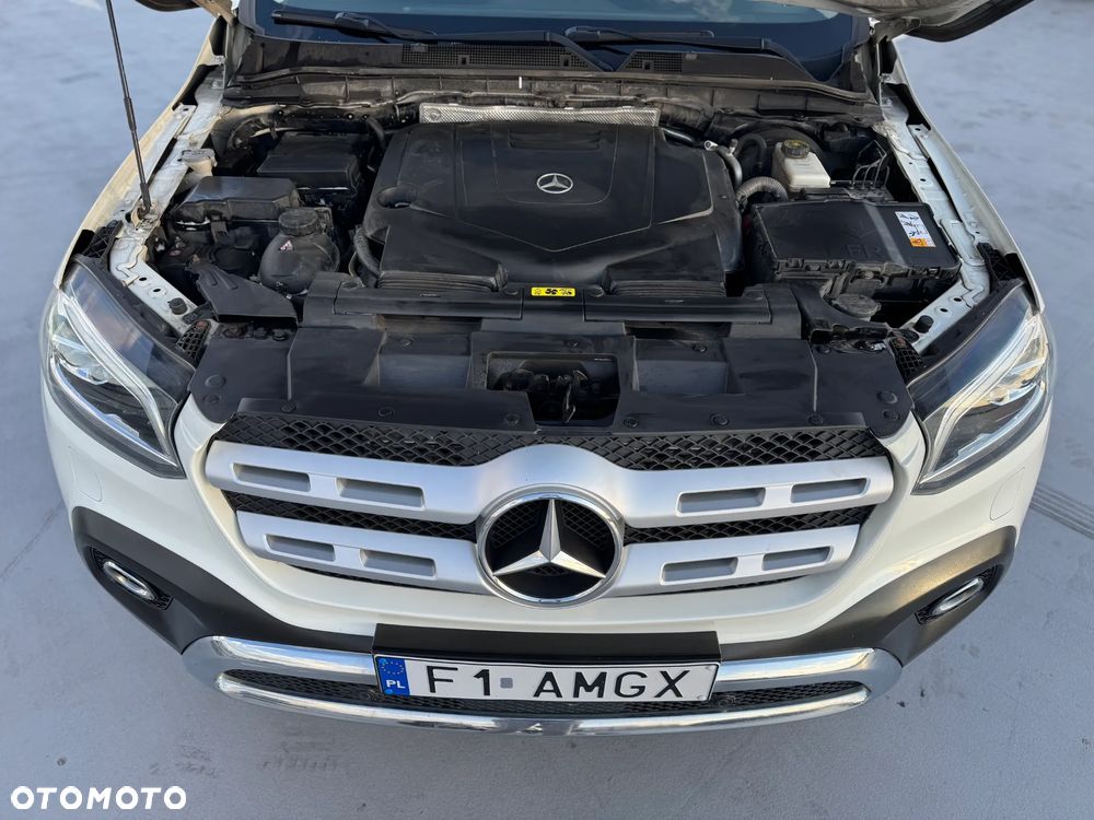 Mercedes-Benz Klasa X - 11