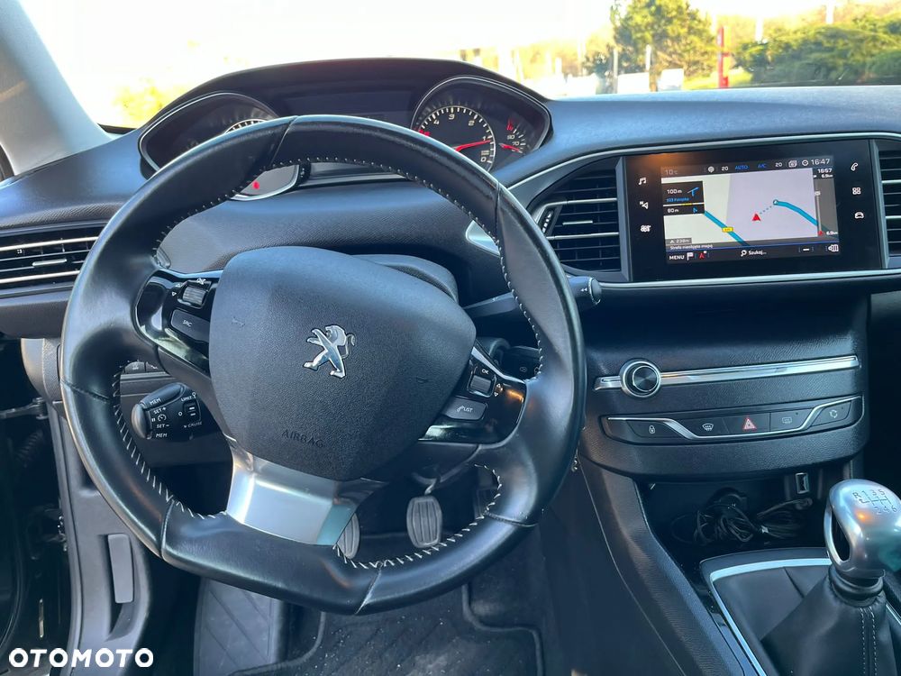 Peugeot 308 1.5 BlueHDi Allure Pack S&S - 3