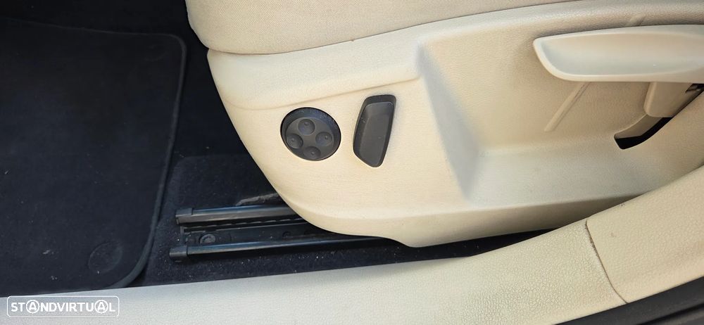 SEAT Alhambra 2.0 TDI Reference DSG Eco. - 16