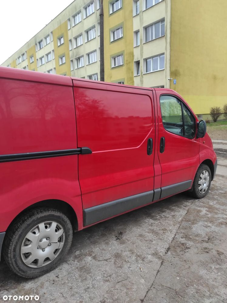Opel VIVARO - 11