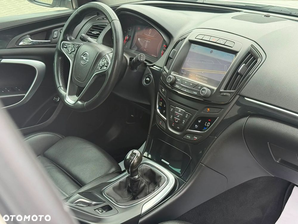 Opel Insignia 2.0 CDTI Cosmo S&S - 10
