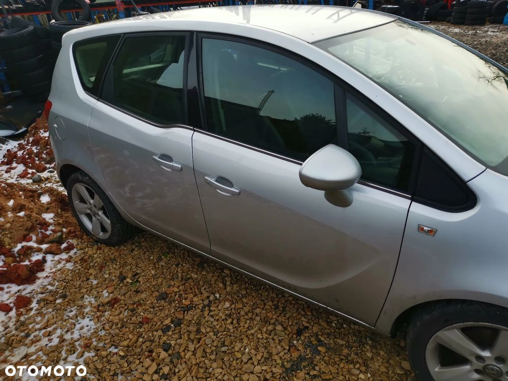 Części Opel Meriva B Z176 1.3 CDTI A13DTc - 9